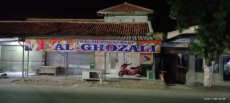 Rasakan Segar di Sampang Selatan: Toko Buah Tiga Dewi